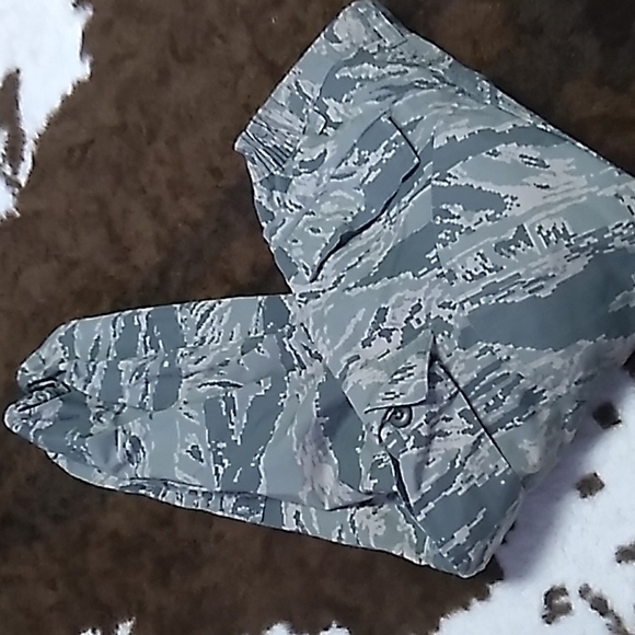 Mens US Air Force Trousers US Military size 32 shirt green and tan - Picture 2 of 7